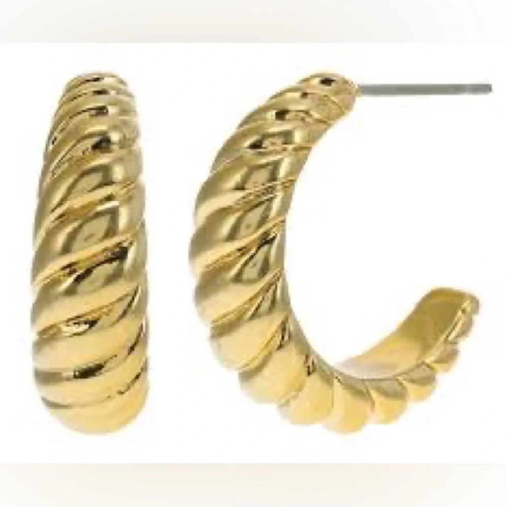 New 18k Gold Plated Twist Puffed Small Hoop Push Back Stud Minimalist Earrings